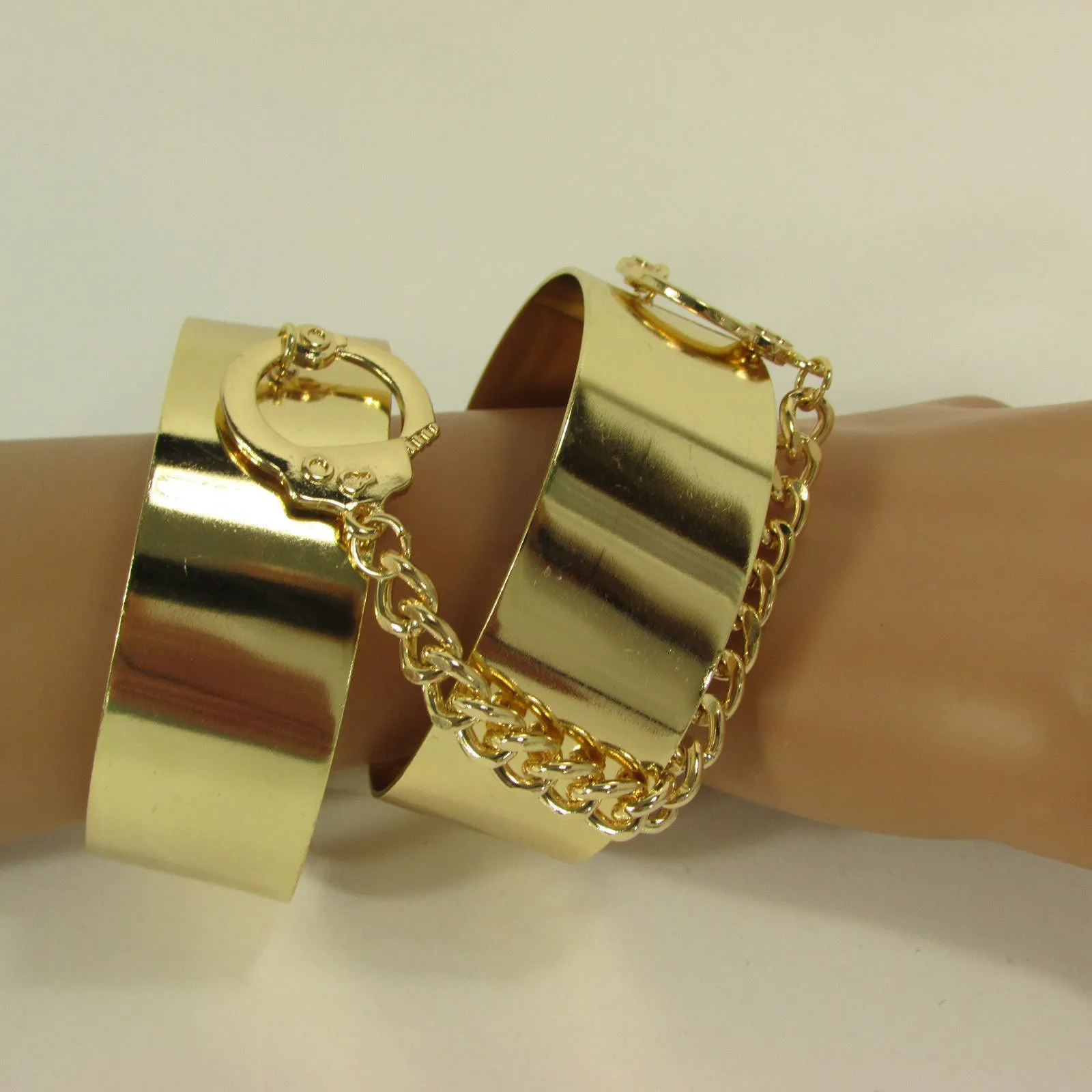 Gold Metal Plate Handcuffs Chain 2 Connected Bracelets Bangles