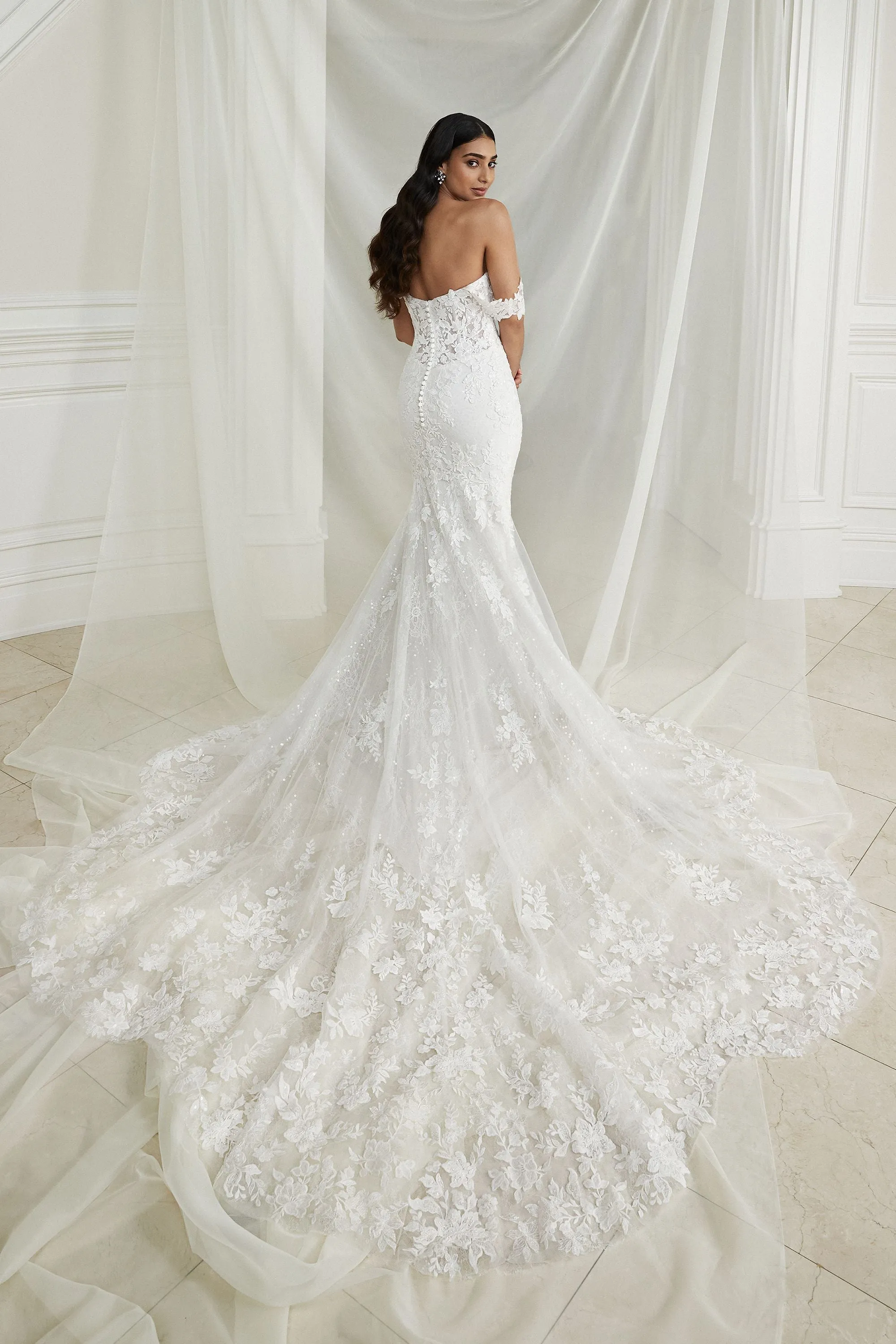 Justin Alexander 88269 Wedding Dress Sample