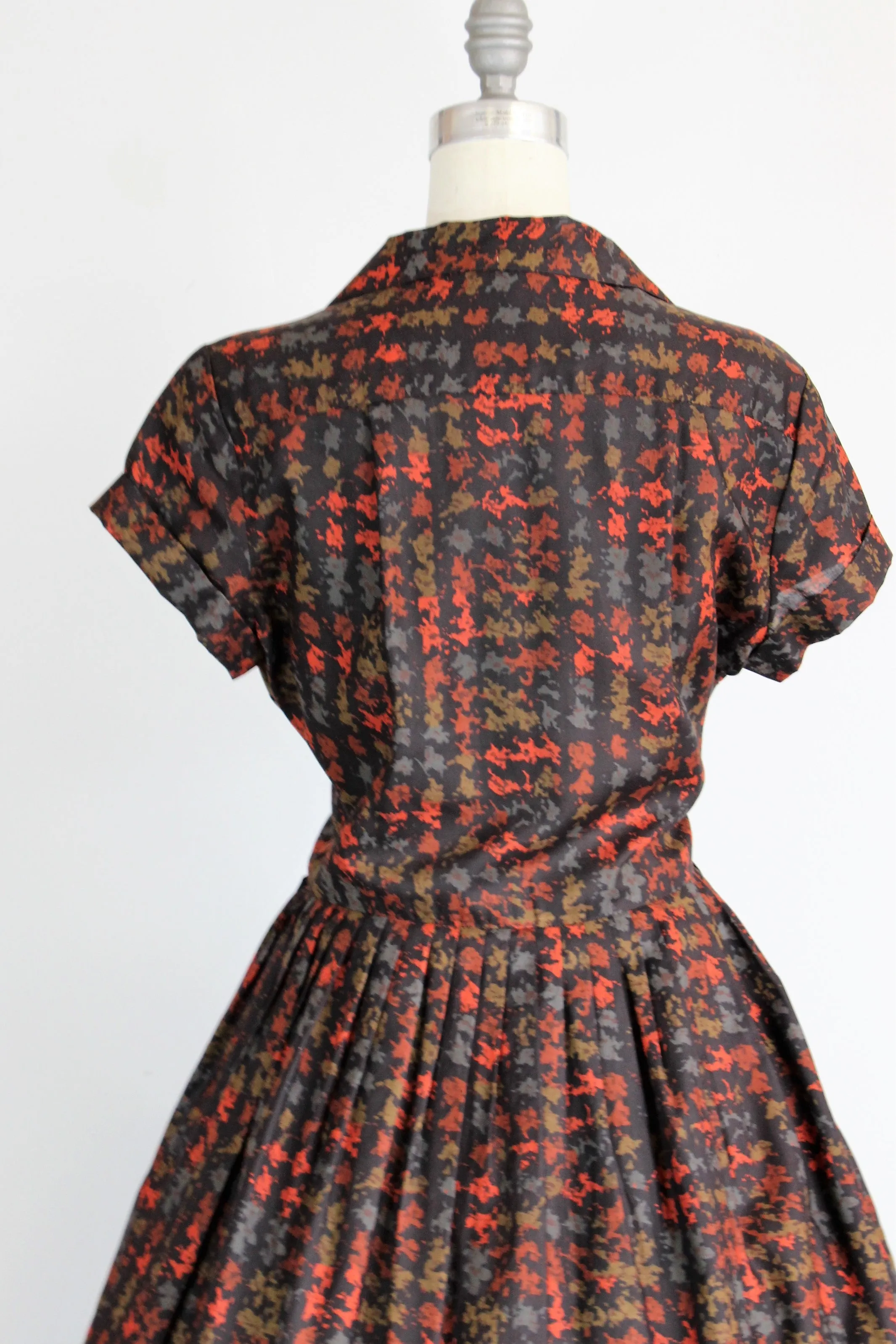 Vintage 1950s Shirtwaist Dress by Fashion First